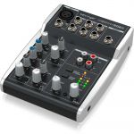 Аналоговый микшер BEHRINGER XENYX 502S